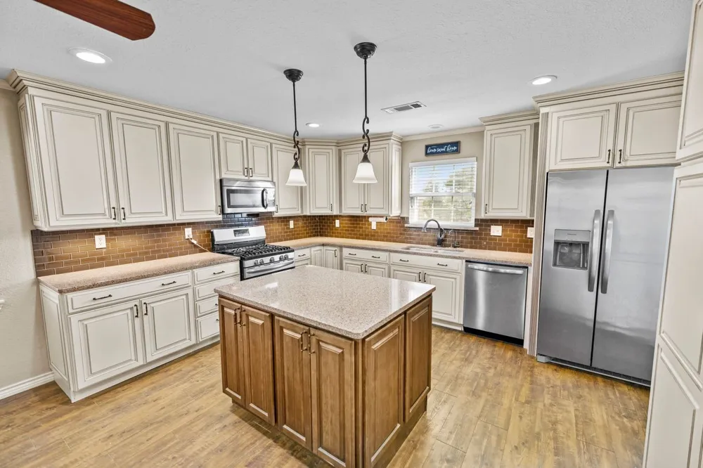 207 Sand Street Comanche, TX 76442