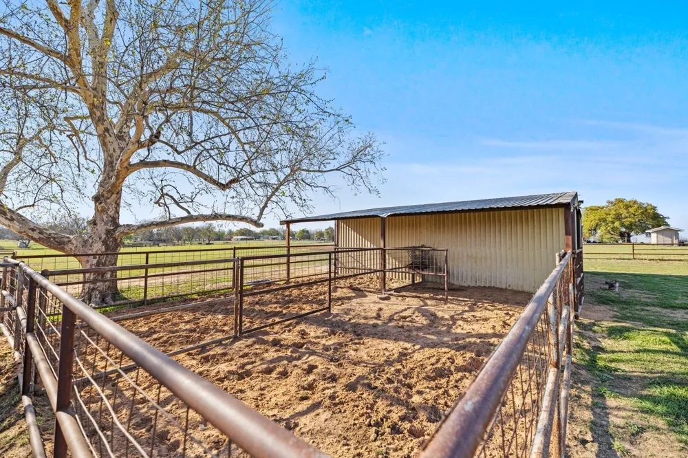 207 Sand Street Comanche, TX 76442