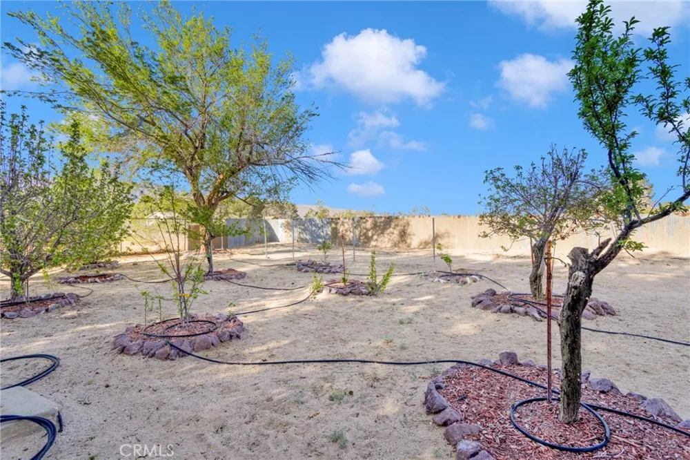 10298 Custer Avenue Lucerne Valley, CA 92356