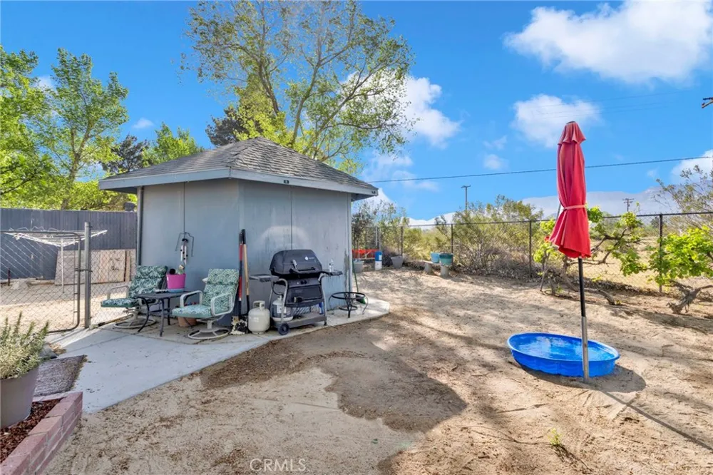 10298 Custer Avenue Lucerne Valley, CA 92356