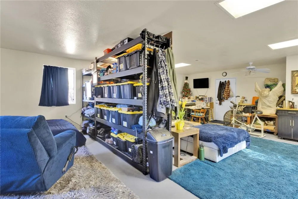 10298 Custer Avenue Lucerne Valley, CA 92356