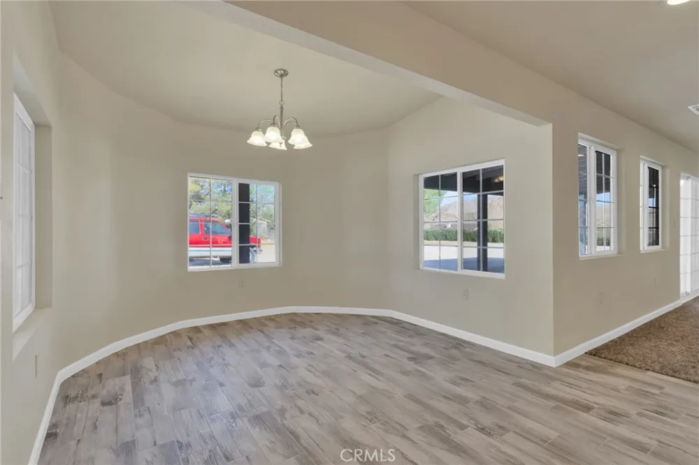 10298 Custer Avenue Lucerne Valley, CA 92356