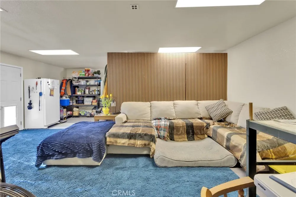 10298 Custer Avenue Lucerne Valley, CA 92356