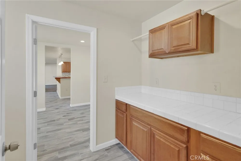10298 Custer Avenue Lucerne Valley, CA 92356