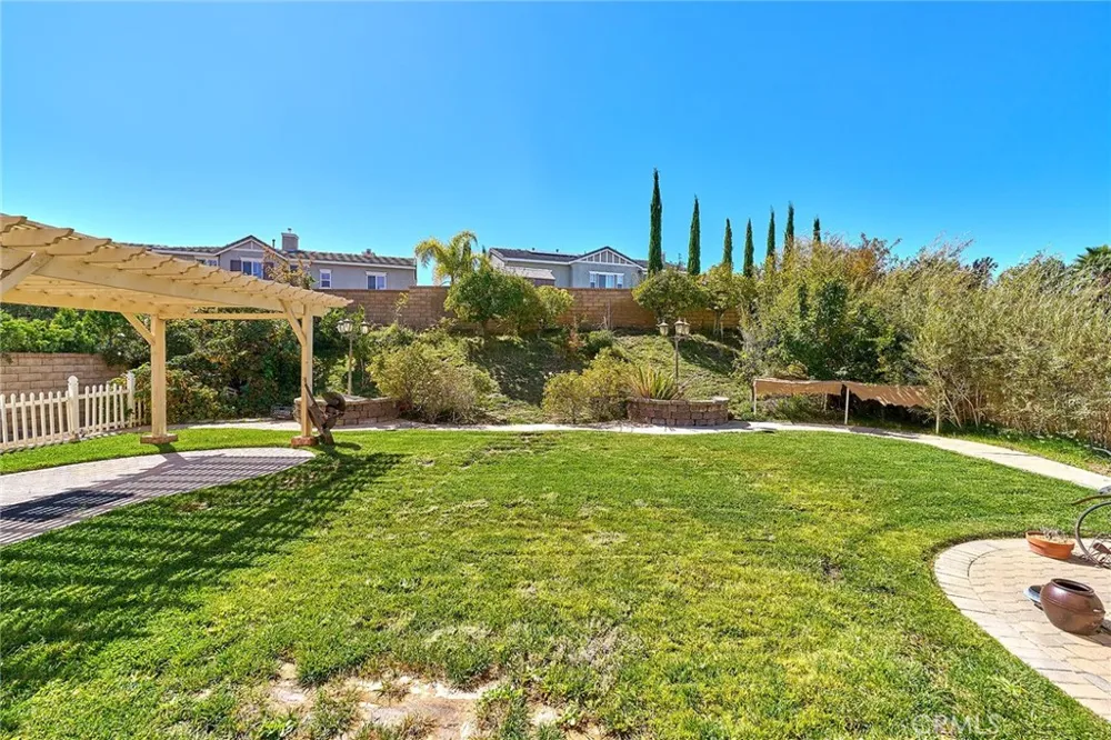 2106 Tangerine Palmdale, CA 93551