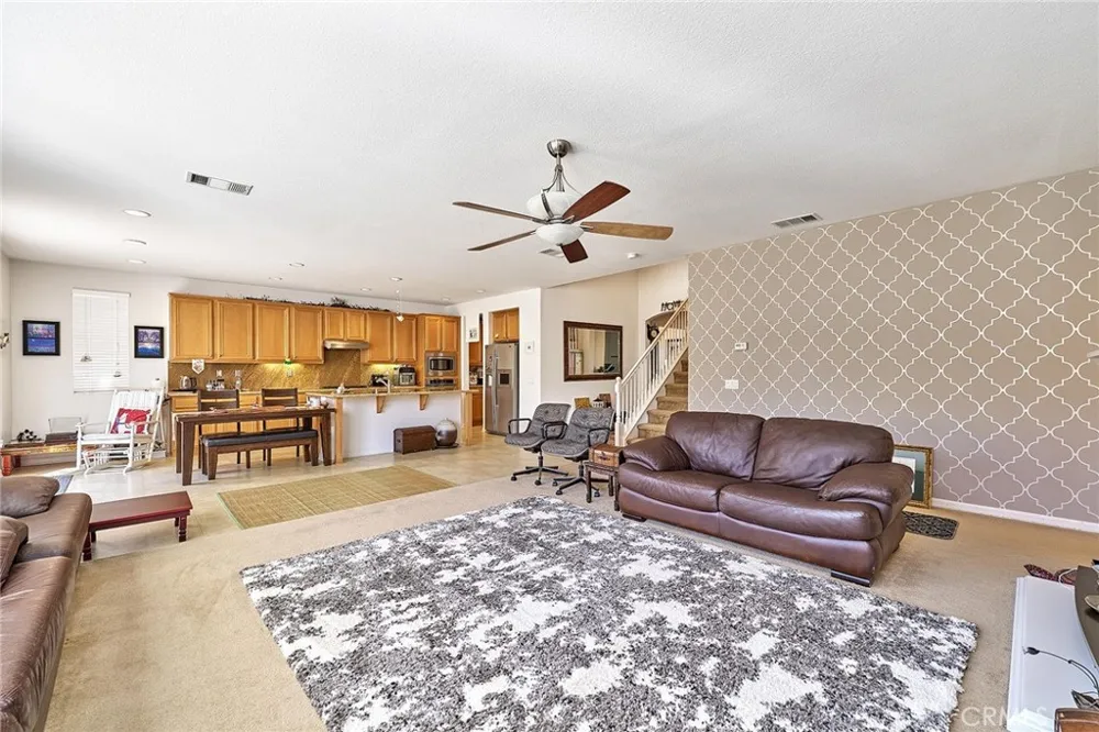 2106 Tangerine Palmdale, CA 93551