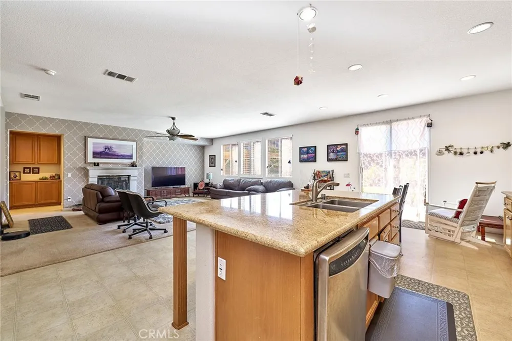 2106 Tangerine Palmdale, CA 93551