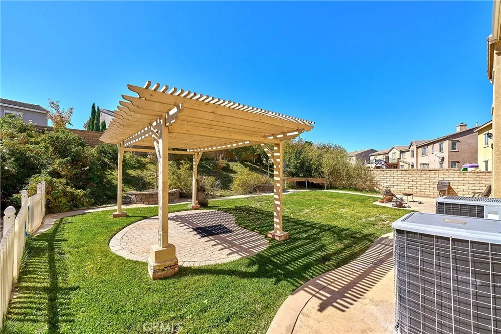 2106 Tangerine Palmdale, CA 93551