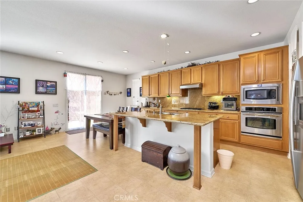 2106 Tangerine Palmdale, CA 93551