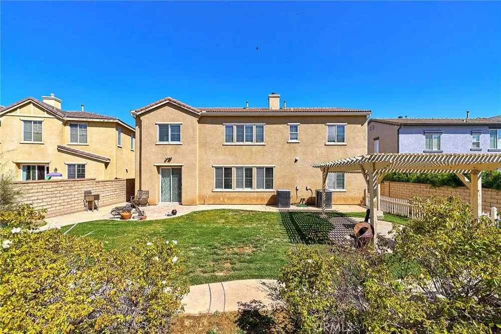 2106 Tangerine Palmdale, CA 93551