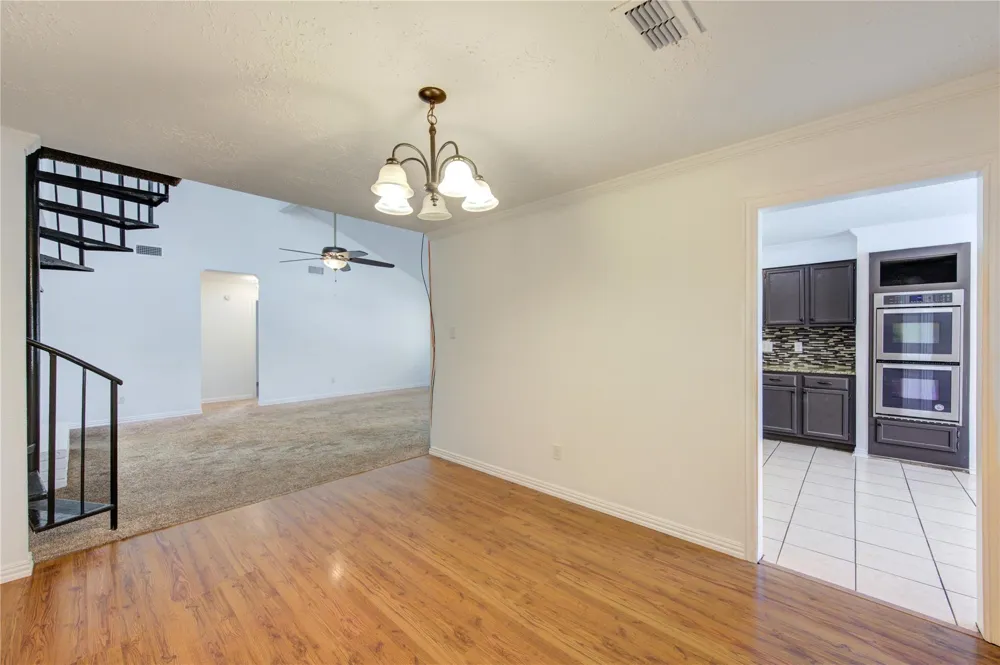 17811 Wake Court Crosby, TX 77532
