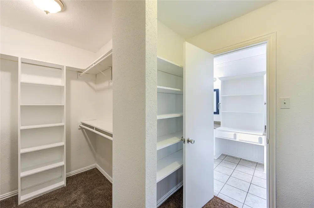 17811 Wake Court Crosby, TX 77532
