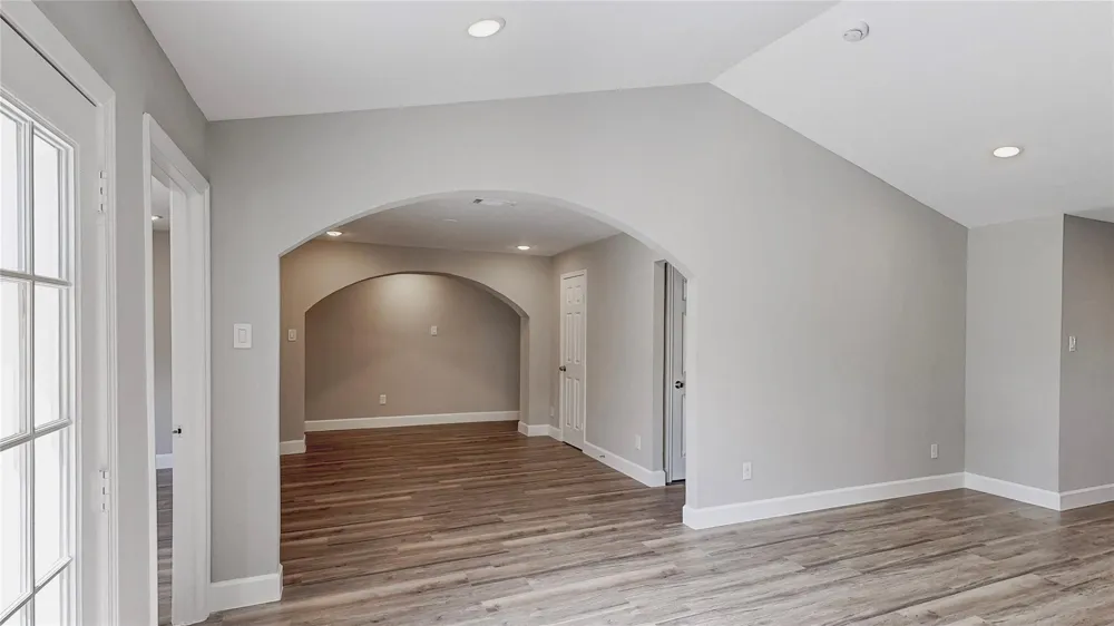 4914 29th Street Dickinson, TX 77539