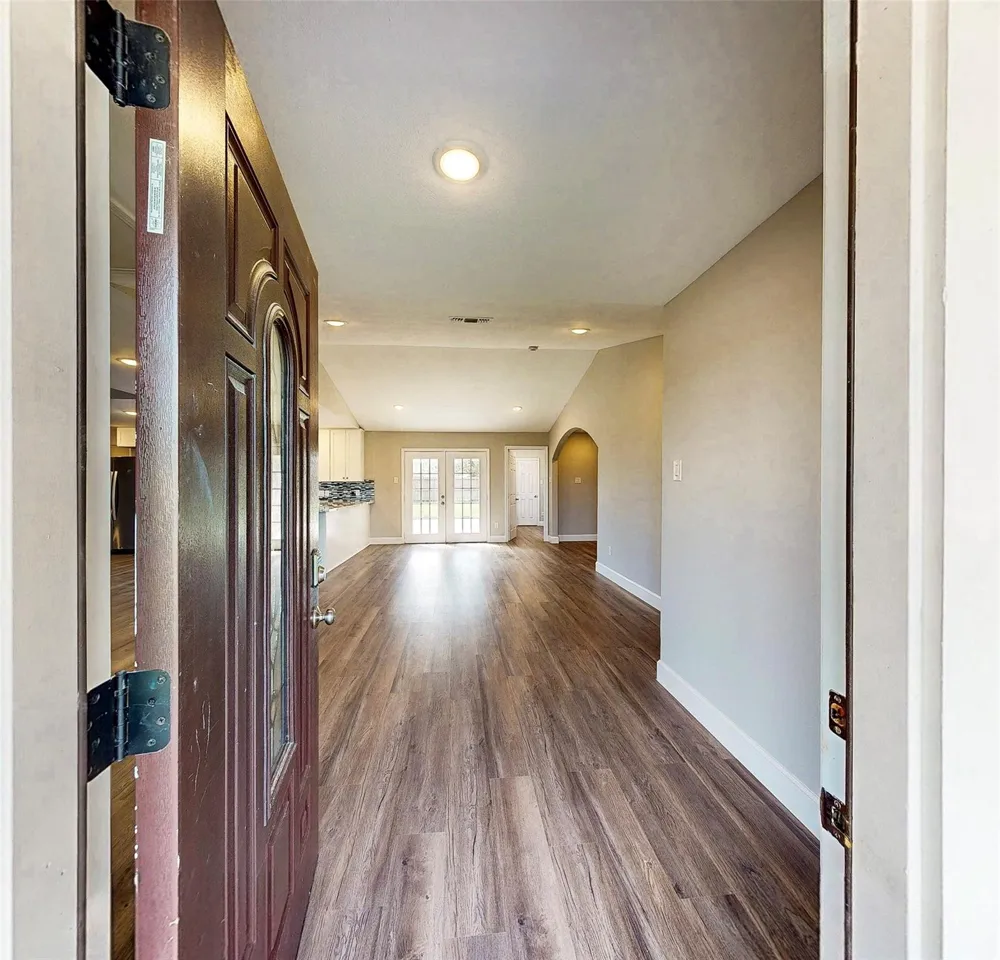 4914 29th Street Dickinson, TX 77539