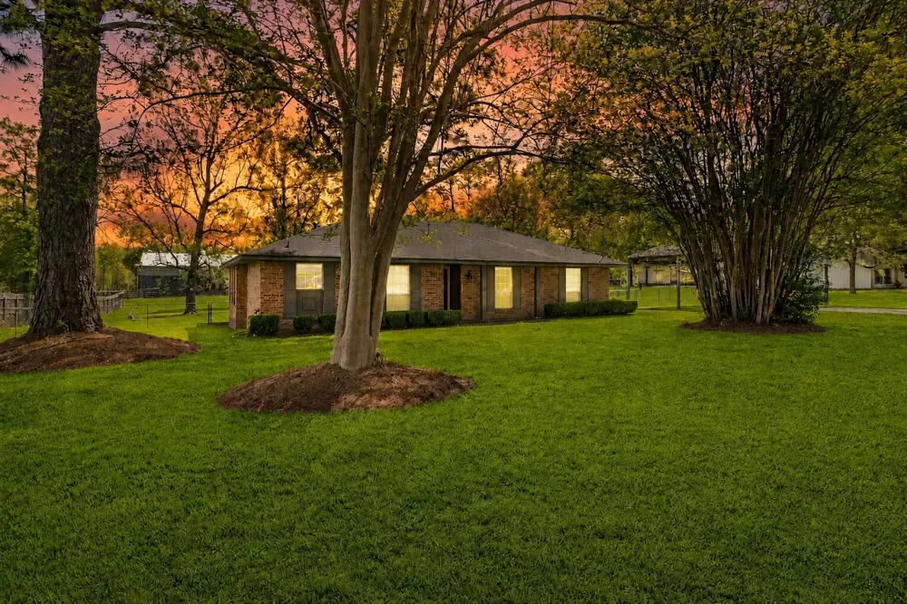 200 Manuel Road Shepherd, TX 77371
