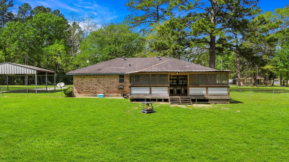 200 Manuel Road Shepherd, TX 77371