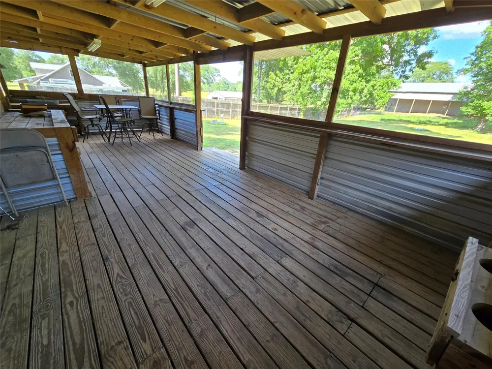 200 Manuel Road Shepherd, TX 77371