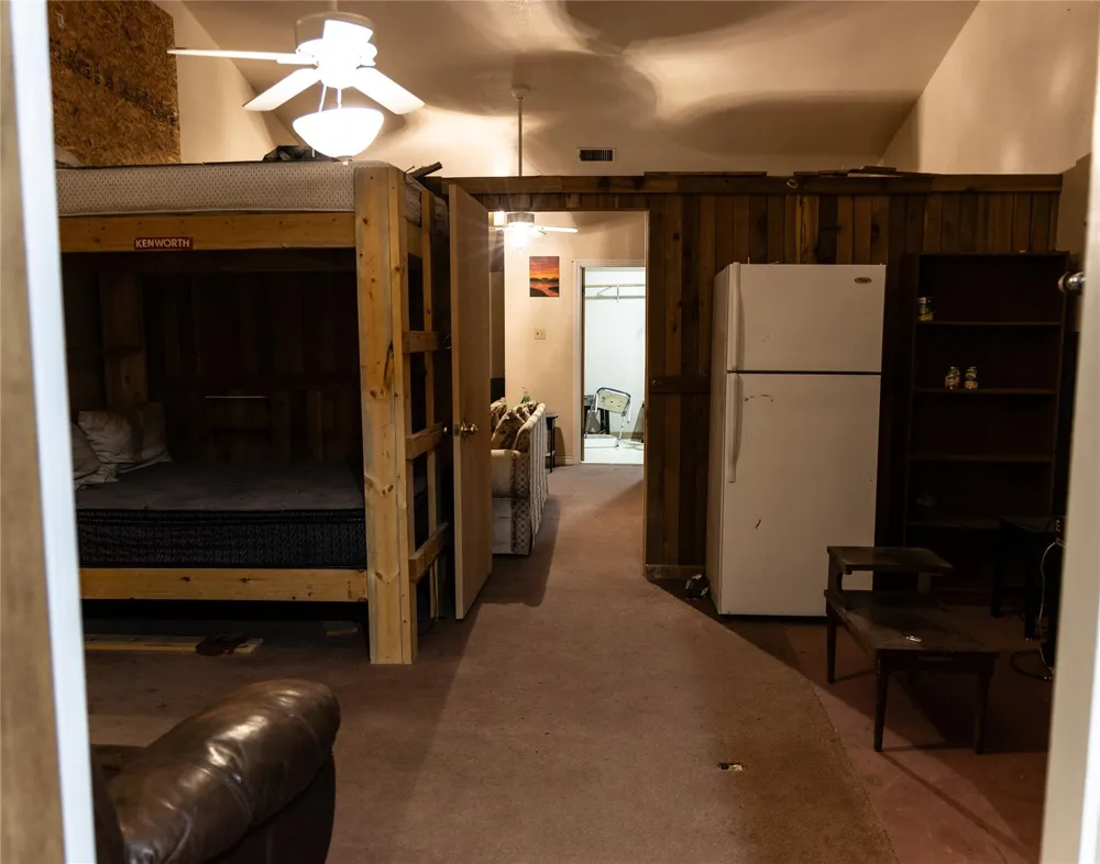 600 NE Avenue Kermit, TX 79745