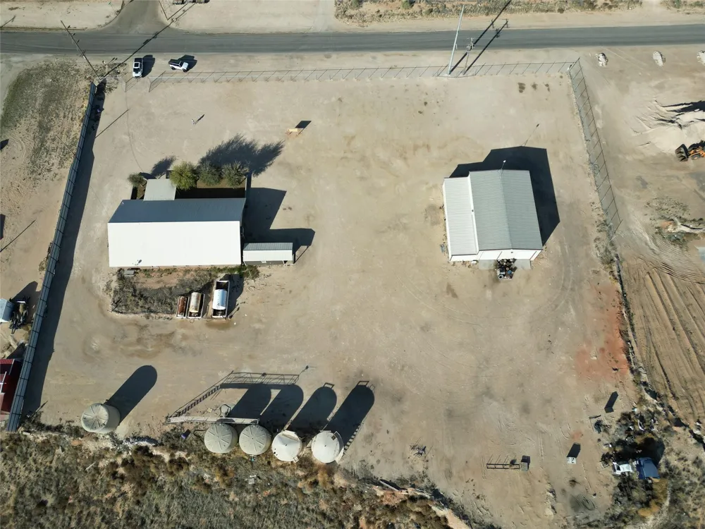 600 NE Avenue Kermit, TX 79745