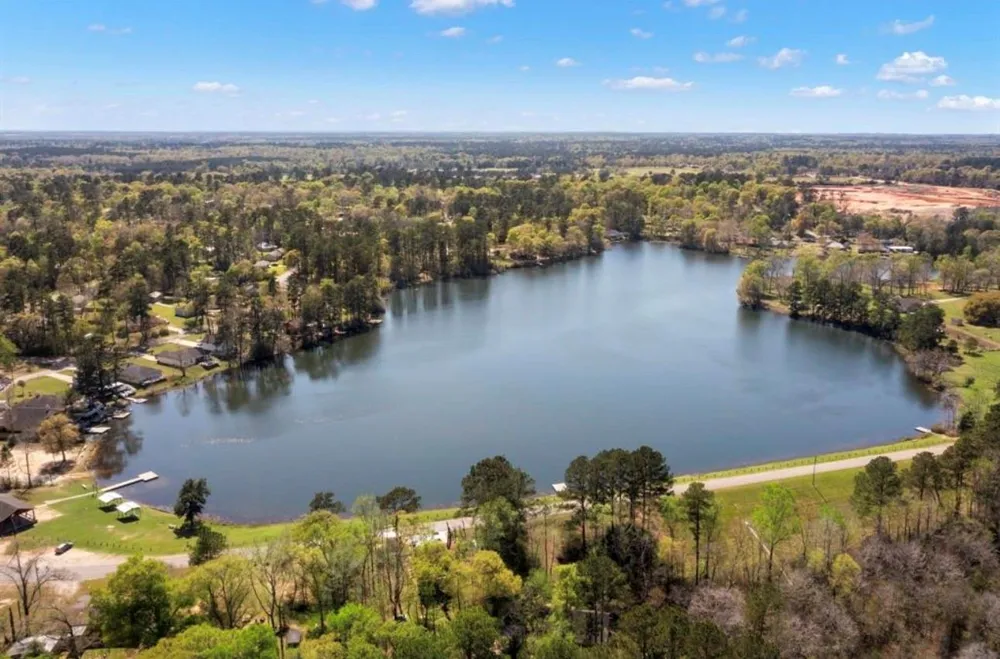 Royal Estates Dr Conroe, TX 77303