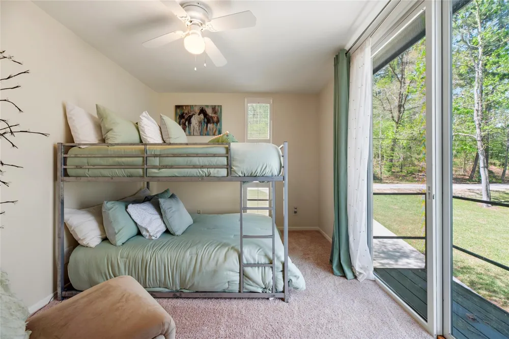 800 Northwoods Drive Point Blank, TX 77364
