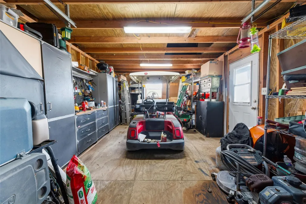 800 Northwoods Drive Point Blank, TX 77364