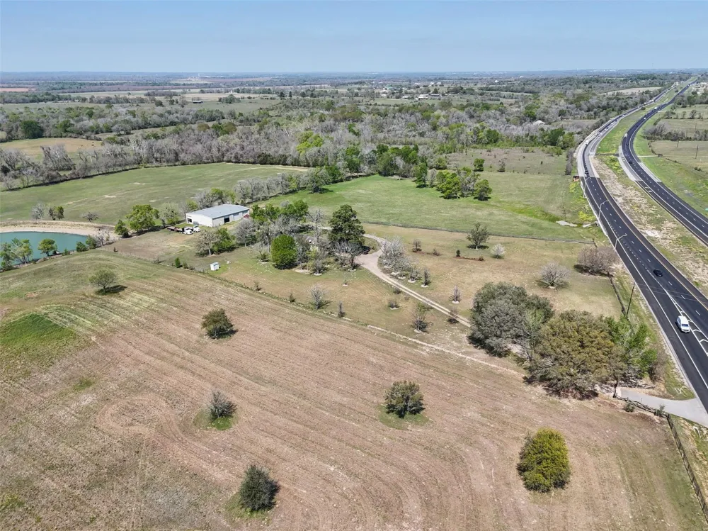 17260 Highway 6 Navasota, TX 77868
