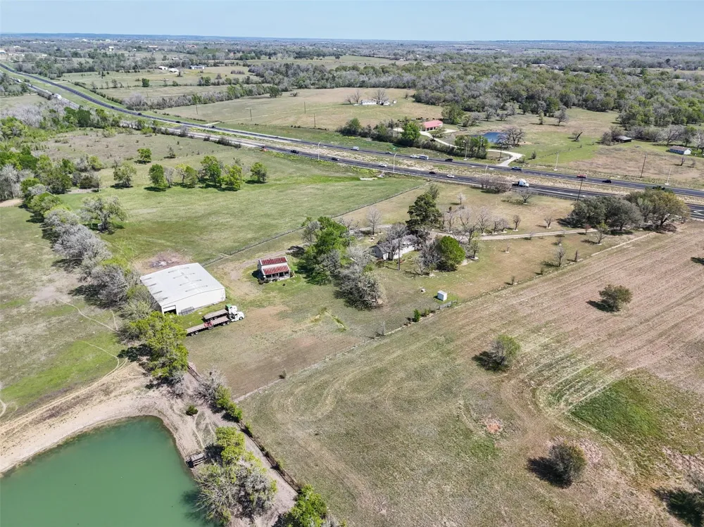 17260 Highway 6 Navasota, TX 77868