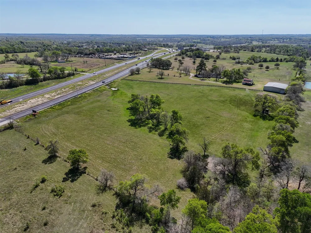 17260 Highway 6 Navasota, TX 77868