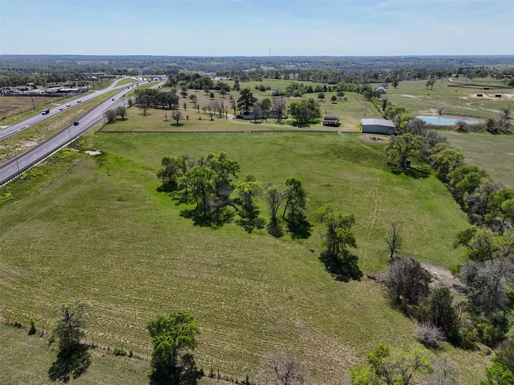17260 Highway 6 Navasota, TX 77868