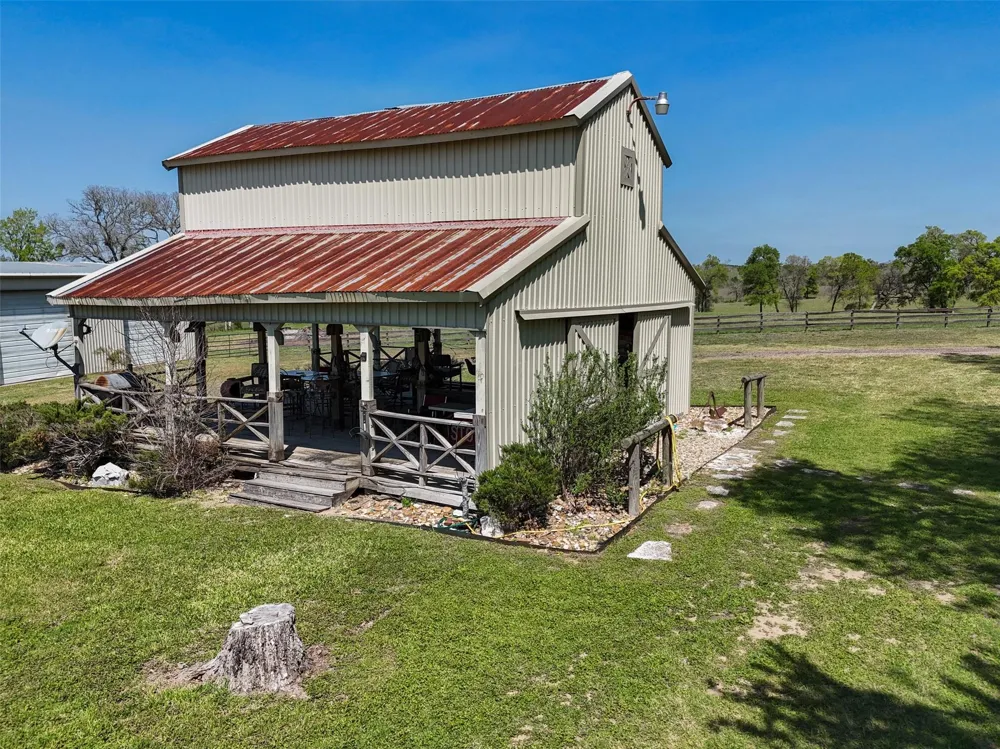 17260 Highway 6 Navasota, TX 77868