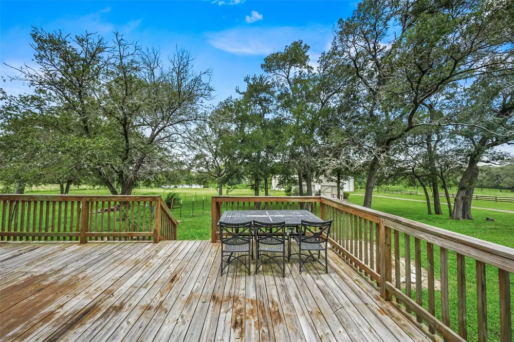 17260 Highway 6 Navasota, TX 77868