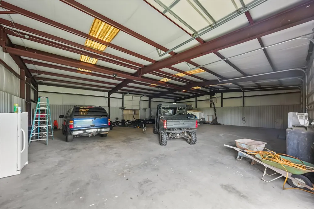 17260 Highway 6 Navasota, TX 77868