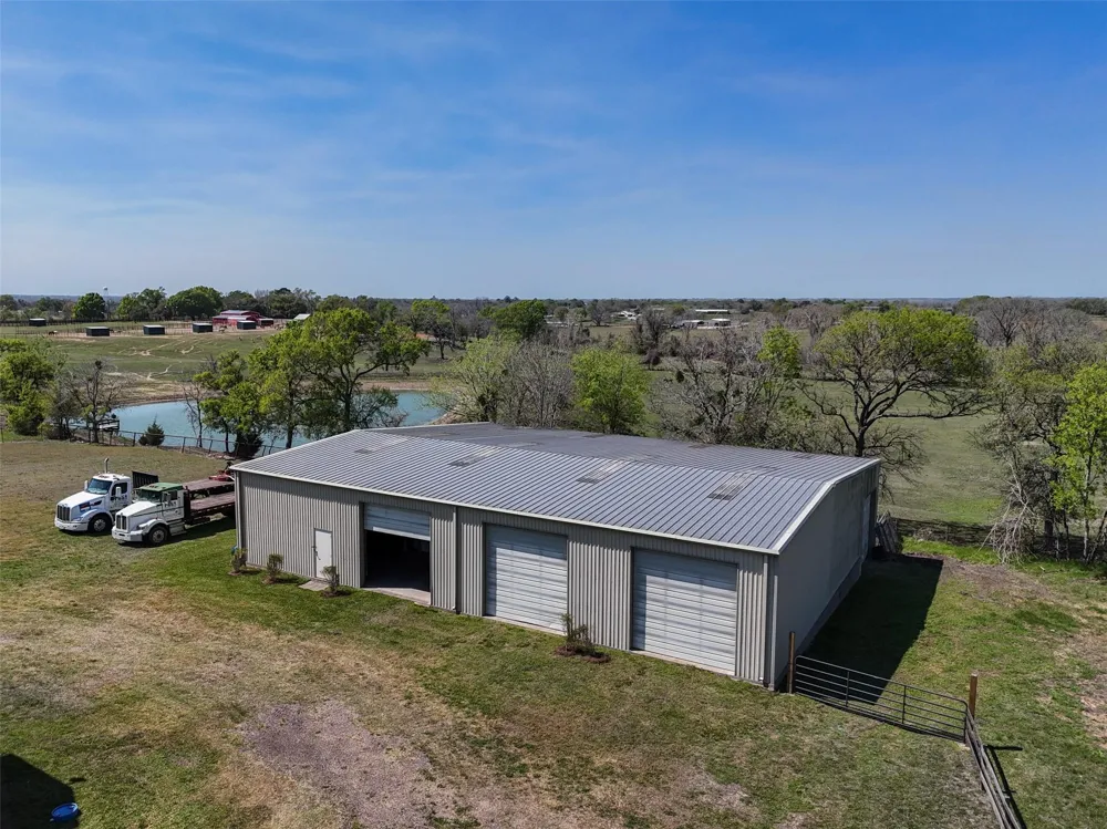 17260 Highway 6 Navasota, TX 77868