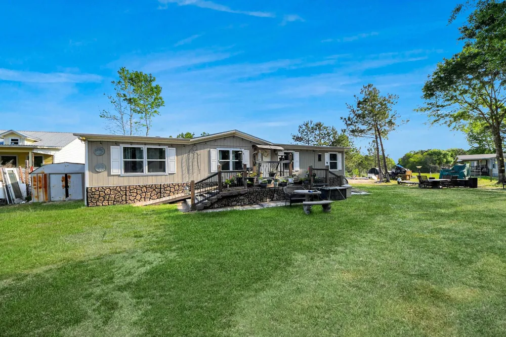 20065 Spring Hill Lane Porter, TX 77365