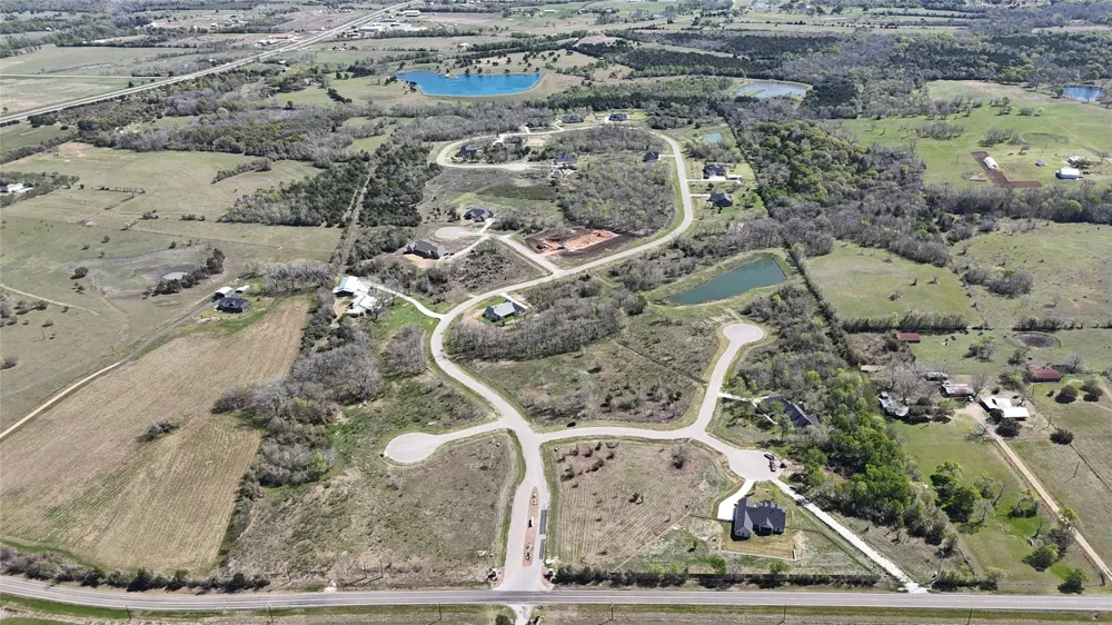 10168 Vista Place Chappell Hill, TX 77426