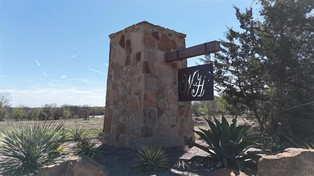 10168 Vista Place Chappell Hill, TX 77426