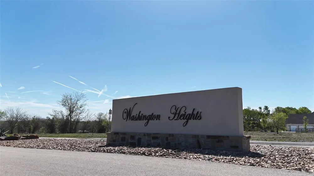10168 Vista Place Chappell Hill, TX 77426
