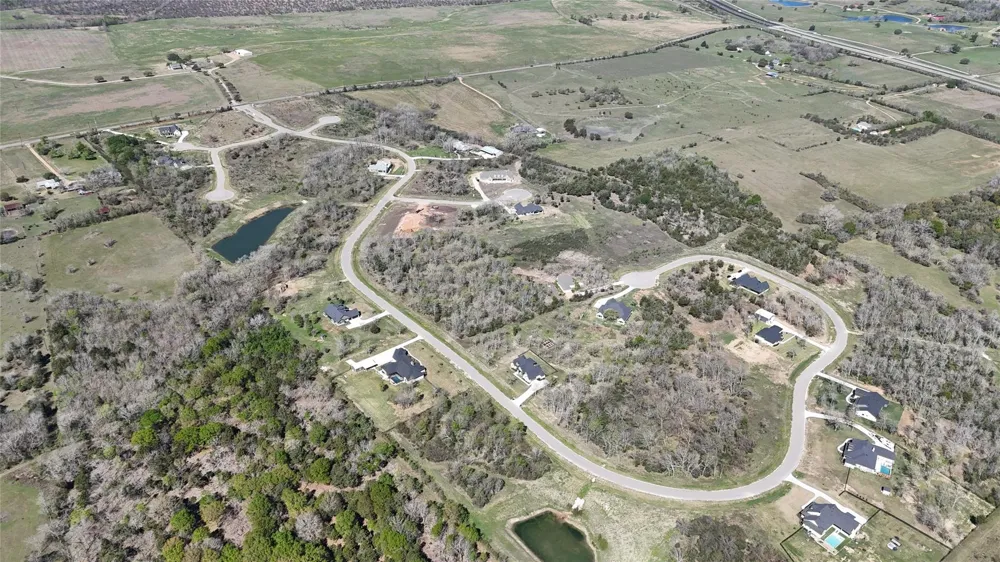 10168 Vista Place Chappell Hill, TX 77426