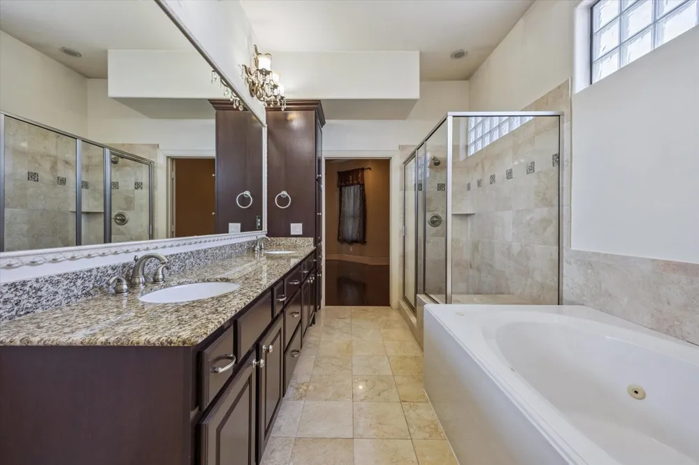 2803 Chartres Street Houston, TX 77004