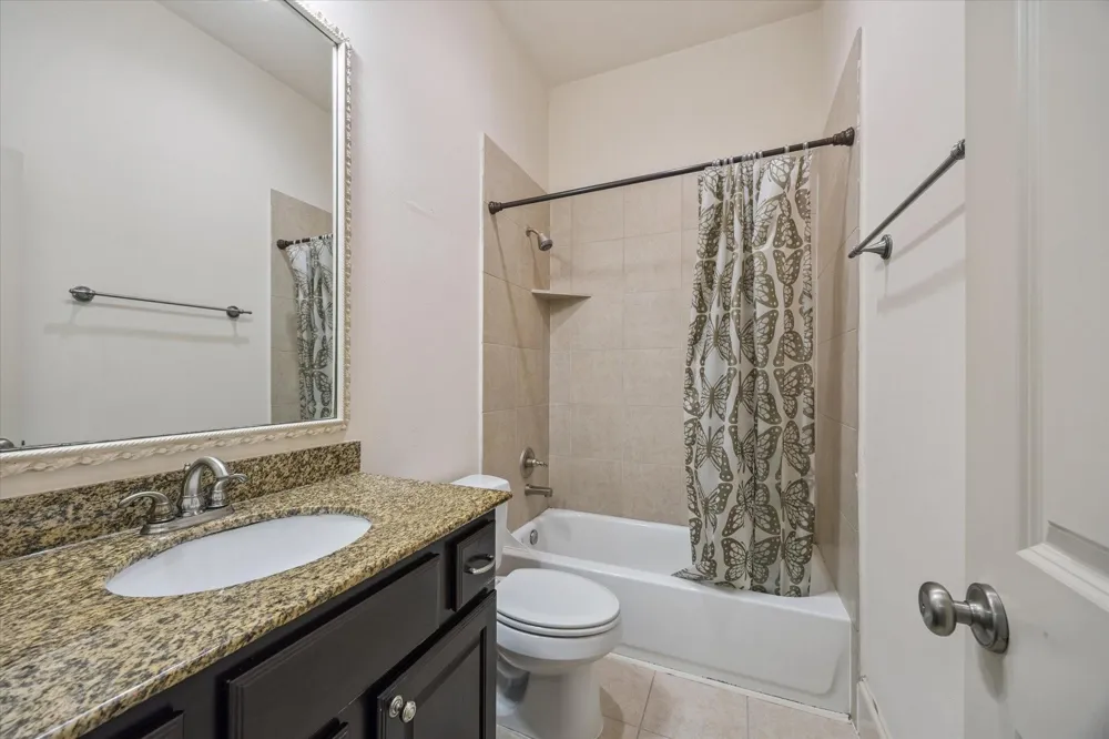 2803 Chartres Street Houston, TX 77004