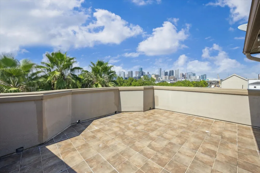2803 Chartres Street Houston, TX 77004