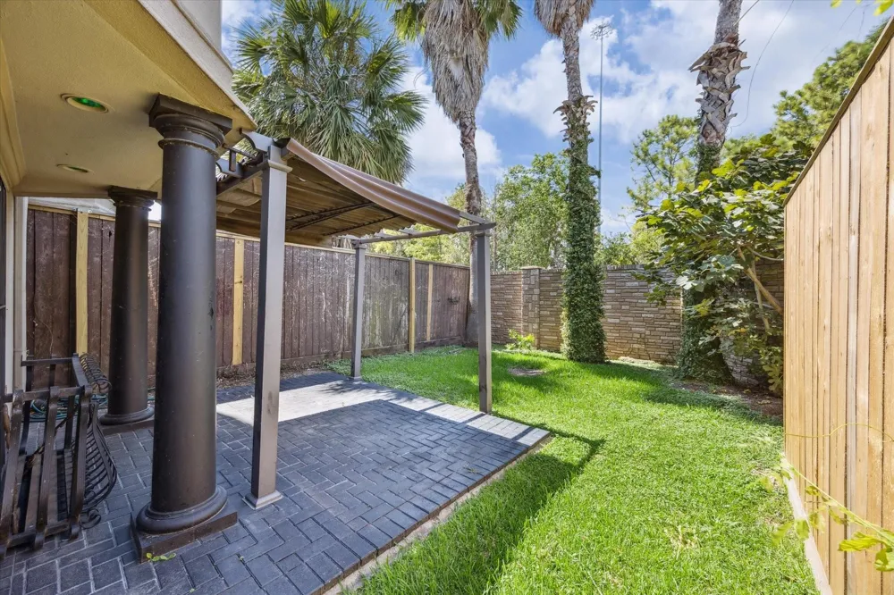 2803 Chartres Street Houston, TX 77004