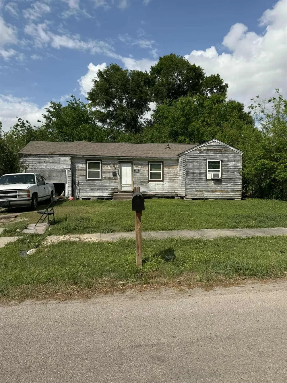 6306 London Street Houston, TX 77021