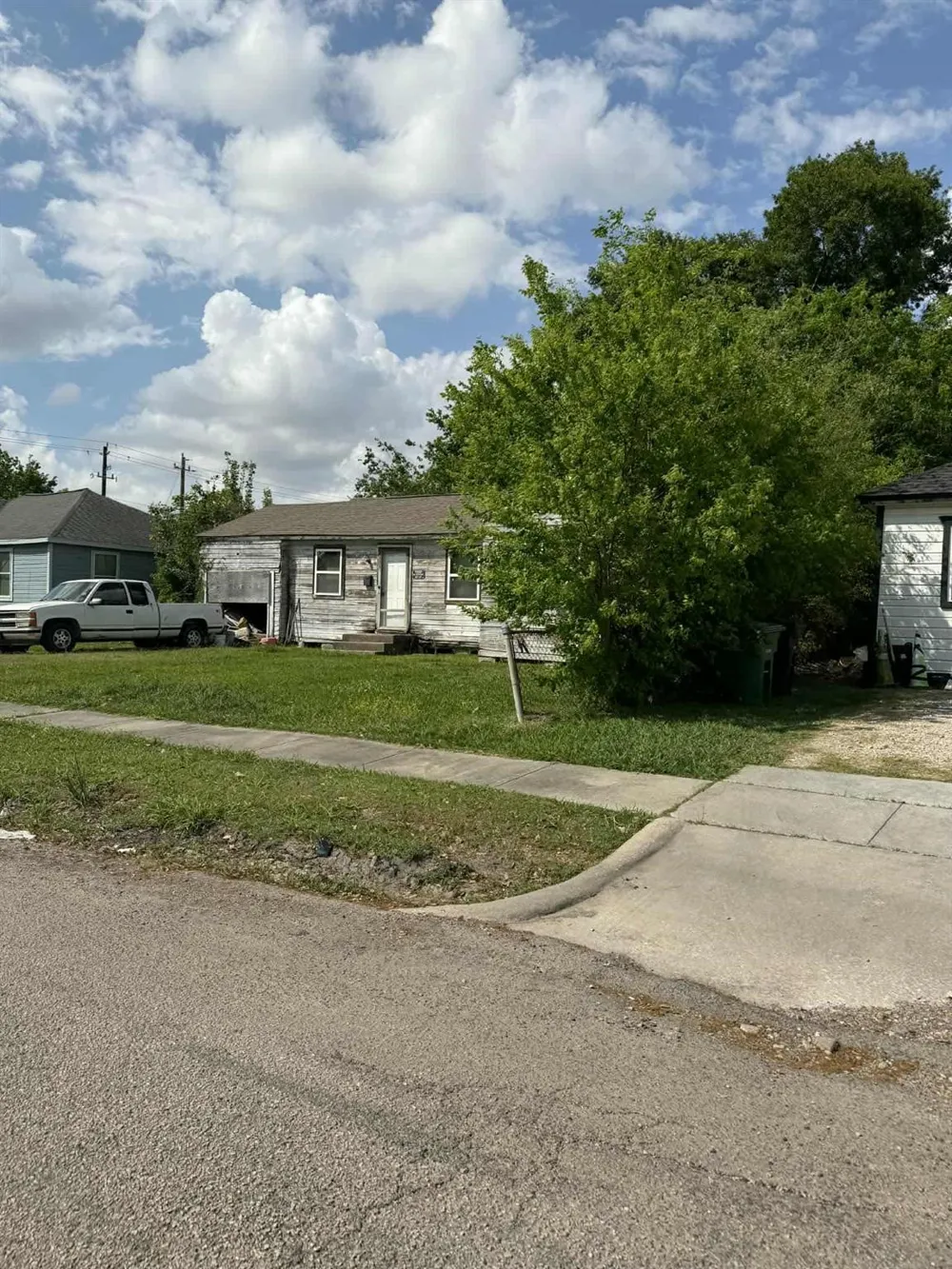 6306 London Street Houston, TX 77021