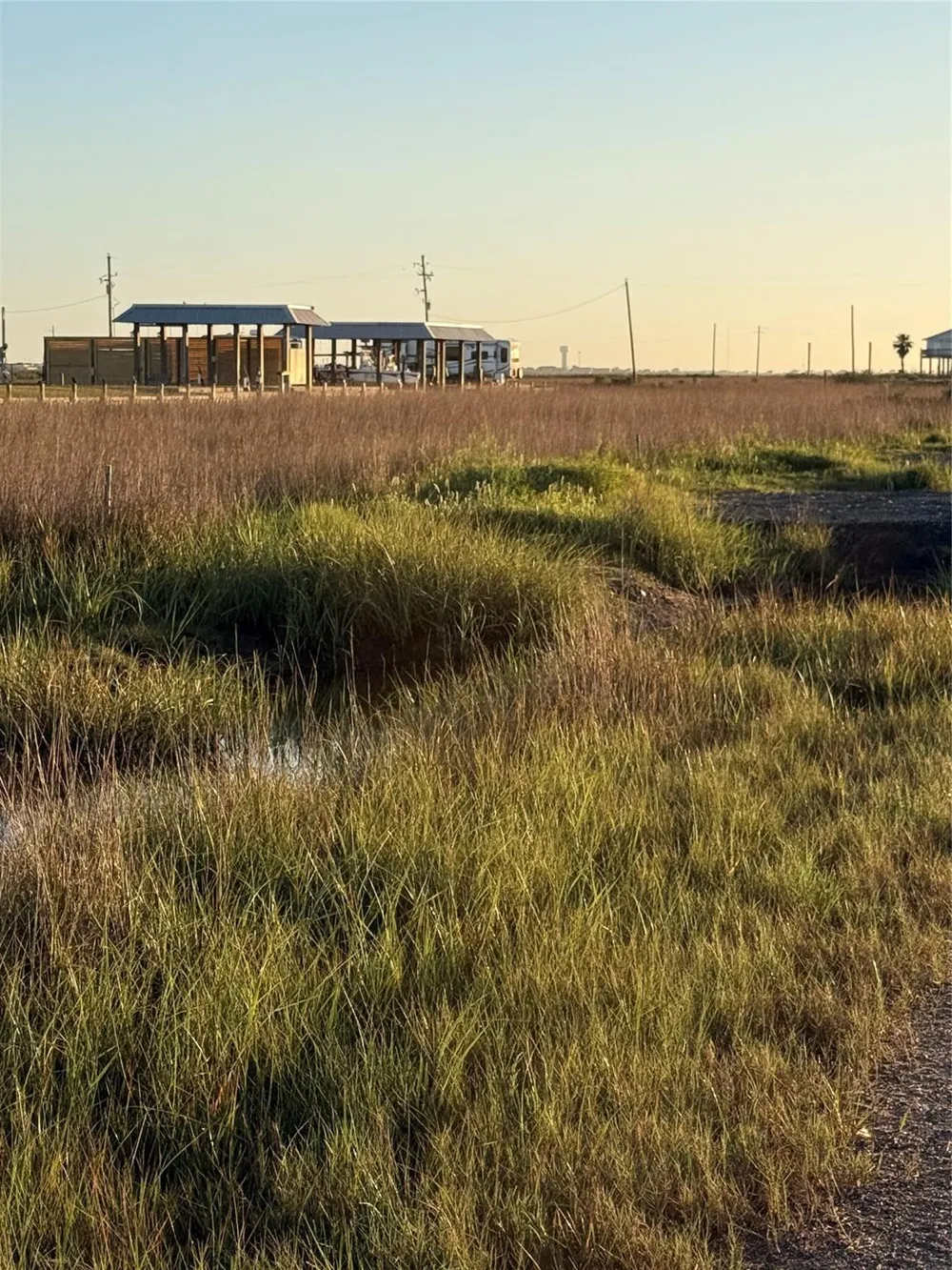 1114 Egret Point Crystal Beach, TX 77650