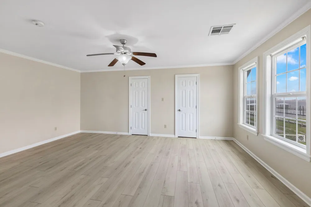 3785 Lake Breeze Road Lake Charles, LA 70605