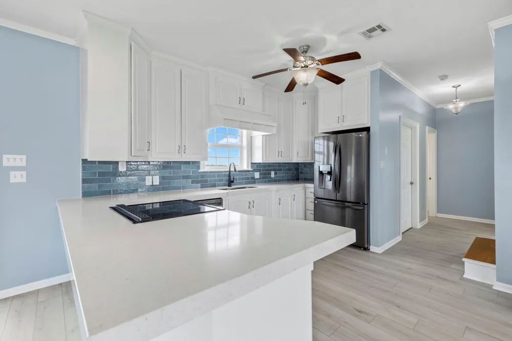 3785 Lake Breeze Road Lake Charles, LA 70605