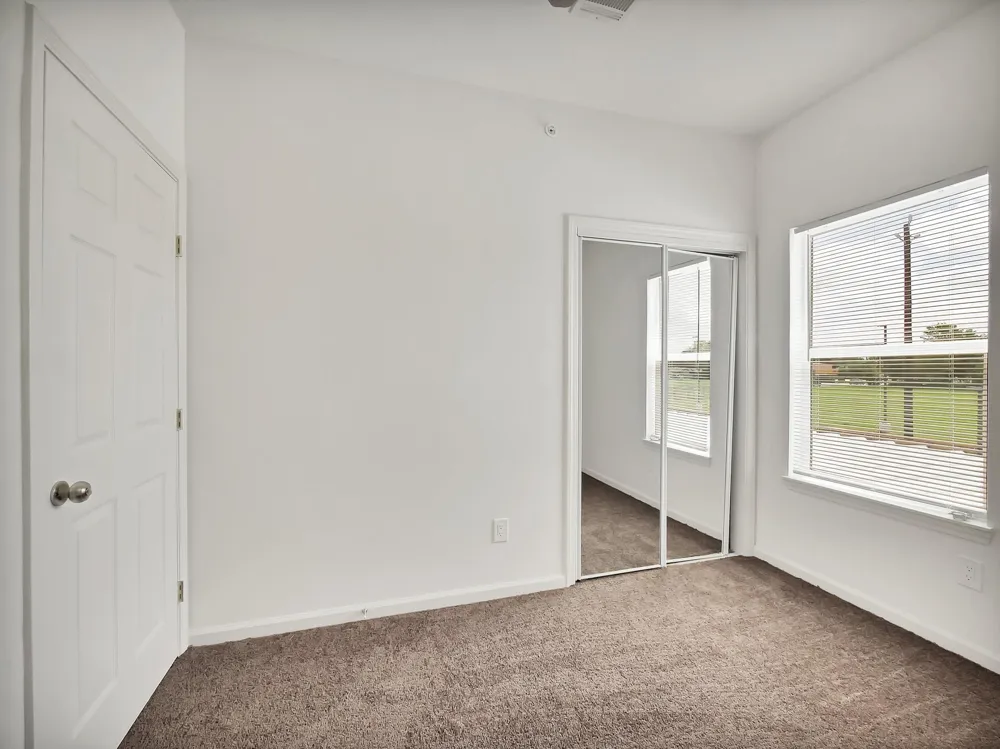 2802 Shaver Street Pasadena, TX 77502