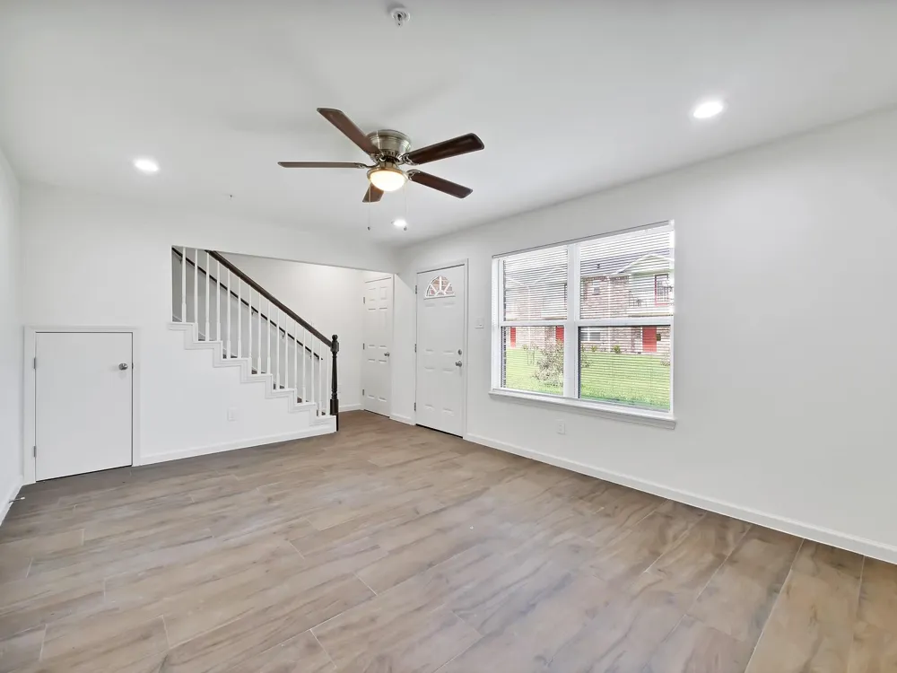 2802 Shaver Street Pasadena, TX 77502